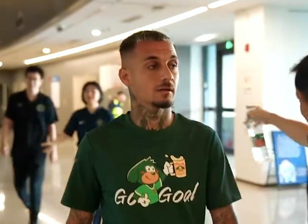 九游体育-强援到队！罗马尼亚国脚米特里策已与浙江FC会合(罗马穆里尼奥最新消息)
