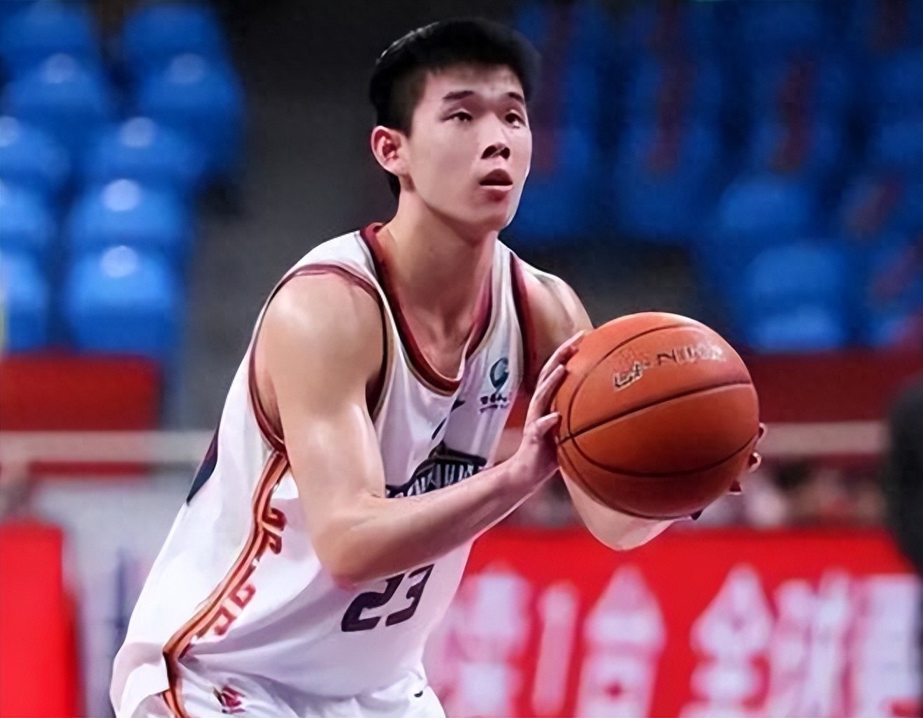 九游体育-林葳试训墨尔本联泡汤防守未达NBL平均水平的简单介绍