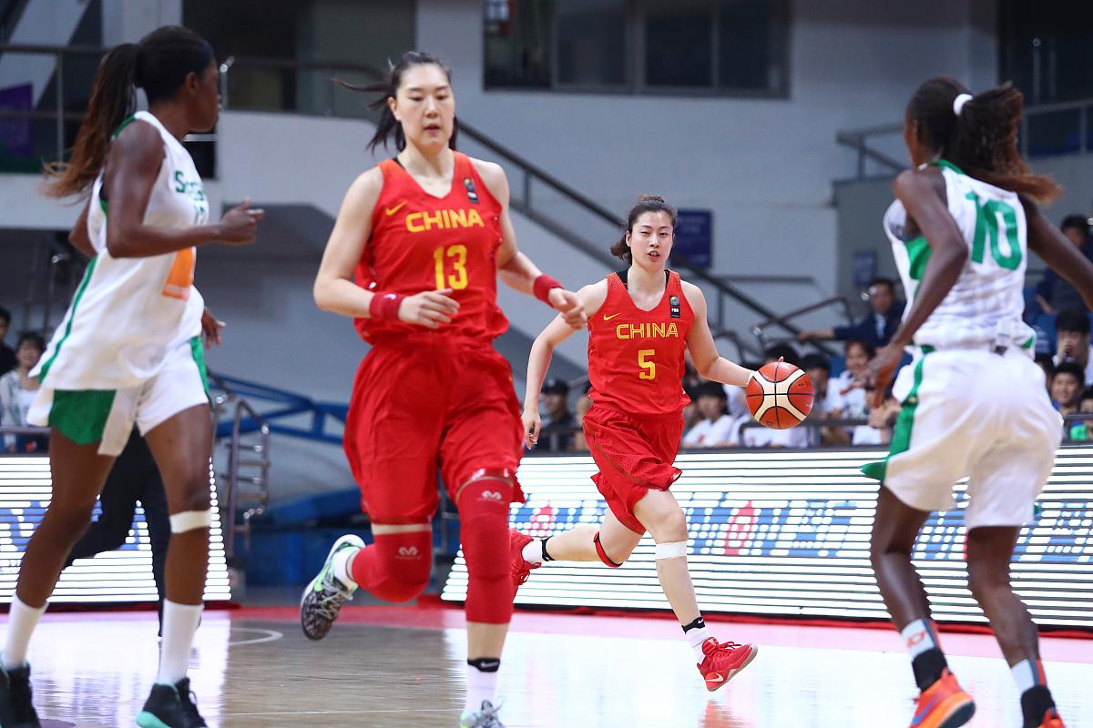 九游体育-超高效率！杨舒予9投8中&amp;三分2中1攻下17分4板4助(杨舒予得分)