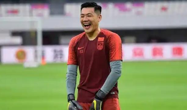 包含王大雷：下一个4年40岁不管什么方式都陪伴中国队的词条