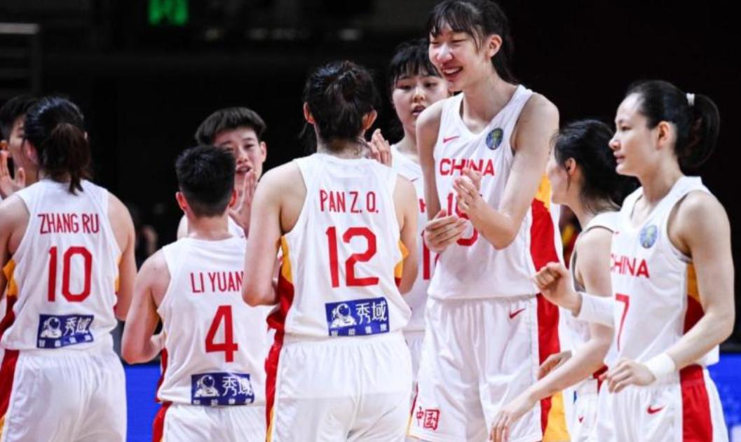 女篮三分被日本完爆想念李梦？名记力挺宫鲁鸣“开除”勒布(中国女篮李梦最新消息)
